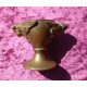 Petit mortier bronze doré avec anses en forme d'angelots