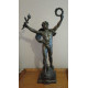 Sculpture d'athlète romain grec en régule Le Triomphe signée...